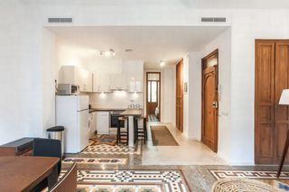 Location Appartement  Carrer de puerto rico. Piso amplio y luminoso