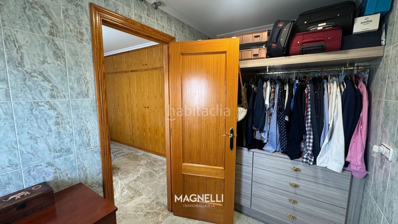 Foto efb7c17b-101d-45fa-8f12-86ff758b4f6e. Casa adosada en San Crispín-Huerta Nueva-Estación Elda
