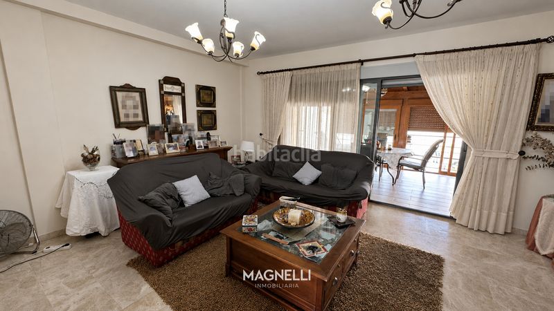 Foto f0c5f655-9301-4e66-9a08-0dbc12252eb0. Casa adosada en San Crispín-Huerta Nueva-Estación Elda