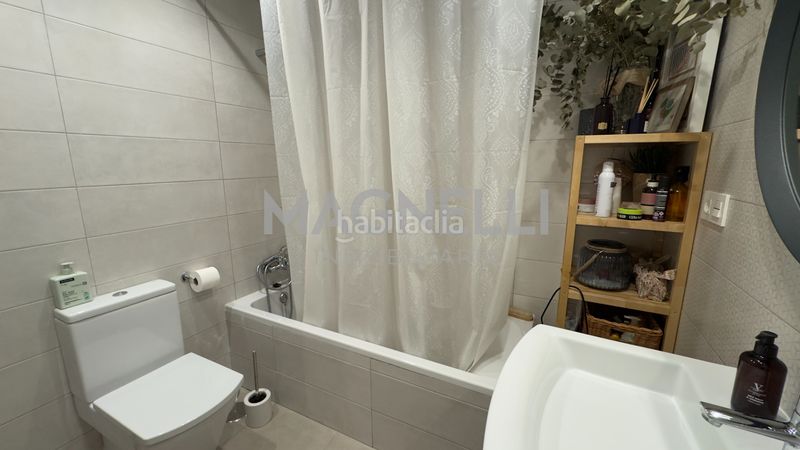 Foto 20f71fc7-fccc-4ba7-818e-af33d3e52121. Flat with parking in Centro Elda