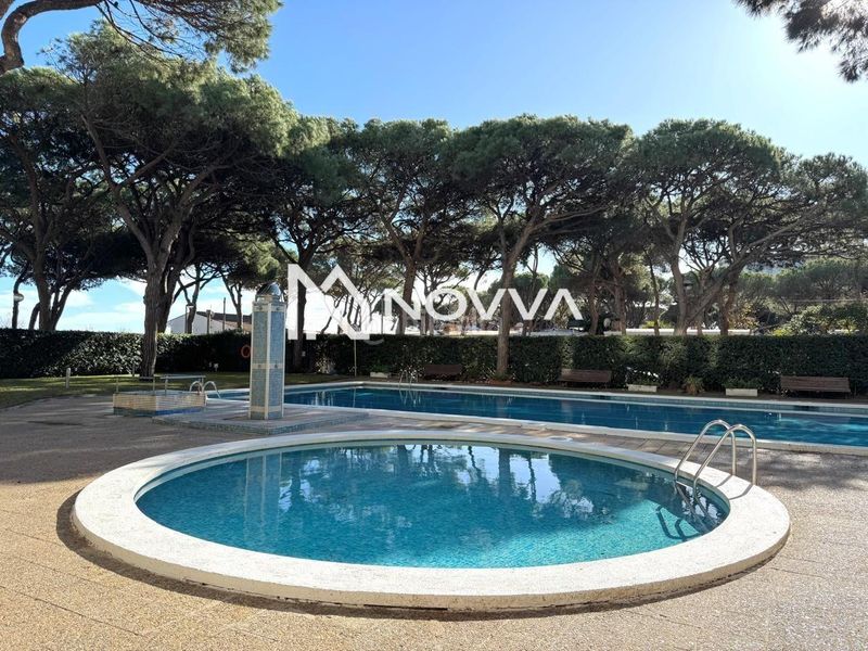 Foto 4c888942-c545-425e-a972-db40a2c62a18. Planta baixa a Els Pins Blanes