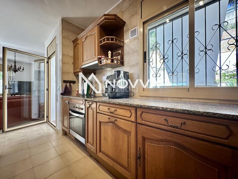 Foto 2083bf43-0043-4e52-831c-8071d2747a06. Casa amb piscina a Canyelles Lloret de Mar