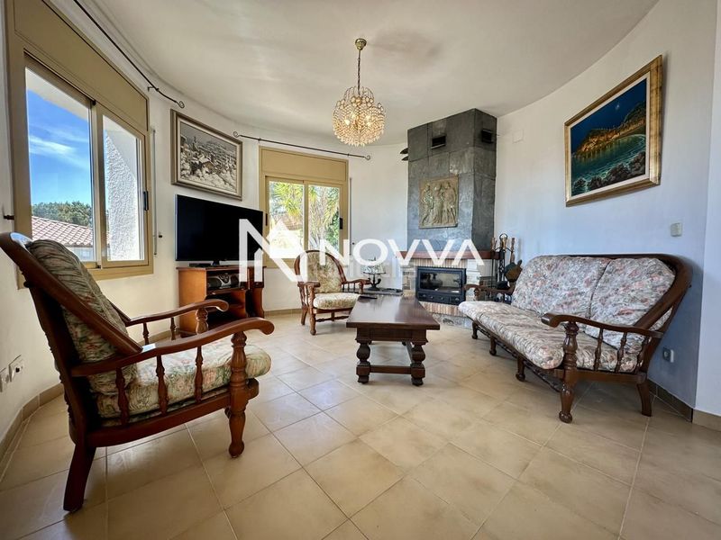 Foto 29f4eed9-0fa4-4a49-ab7b-99433e11cb71. Casa amb piscina a Canyelles Lloret de Mar