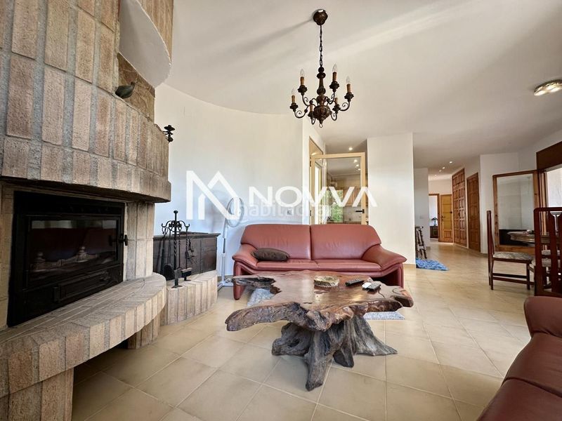 Foto 327f41e6-0fb0-4c5e-b169-6170b72b9d3c. Casa amb piscina a Canyelles Lloret de Mar