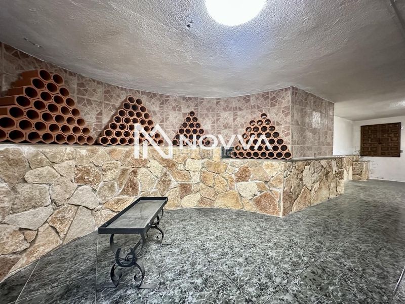 Foto 3ba6d134-9708-49ed-a5be-42e4b8de9e36. Casa amb piscina a Canyelles Lloret de Mar