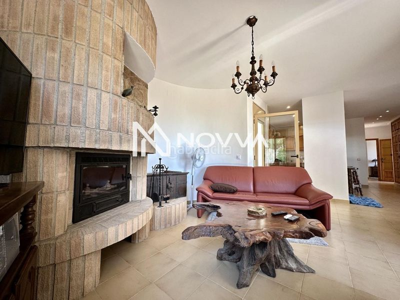 Foto 7491cecb-ed91-41d3-a95d-cfed7714542a. Casa amb piscina a Canyelles Lloret de Mar