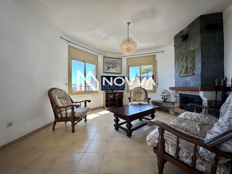 Foto 7dcf2a47-5204-41d6-aa30-a69ec456d97c. Casa amb piscina a Canyelles Lloret de Mar