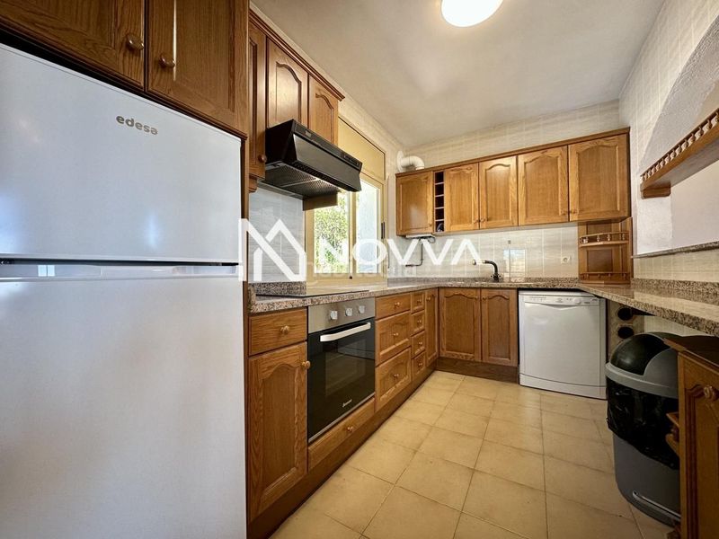 Foto b986bca2-29f7-4476-ba7f-0e53df0c27af. Casa amb piscina a Canyelles Lloret de Mar