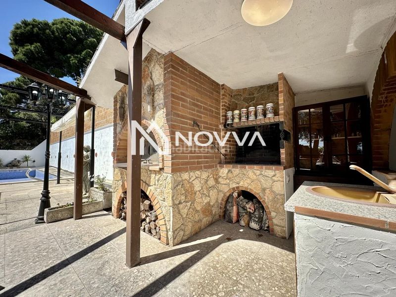 Foto eacf6dae-7f96-4ee0-b990-c8d2b28122cc. Casa amb piscina a Canyelles Lloret de Mar