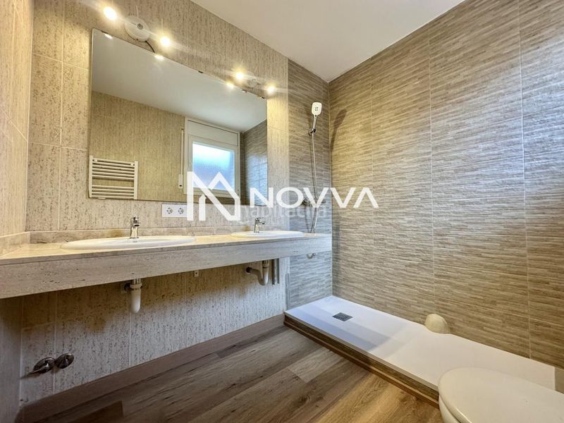 Foto 61524c9a-57e4-432f-b2e7-a6ee7cea67d3. Casa amb piscina a Tordera Tordera