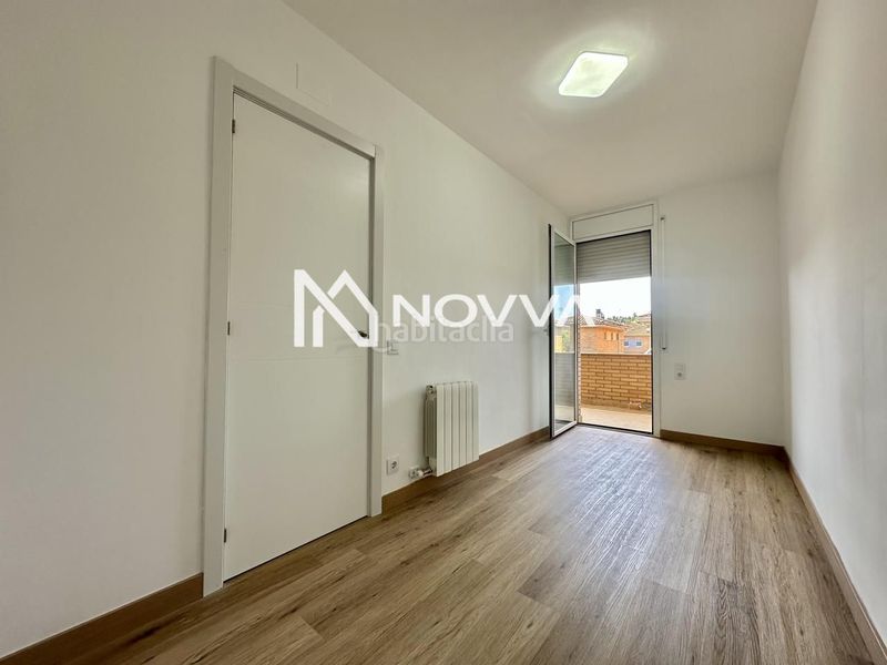 Foto 68ae1953-f983-48e6-b25c-08b9bd6c448d. Casa amb piscina a Tordera Tordera