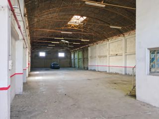 Industrial building in San José-Los Metales. Amplia nave industrial en puerto de sagunto  gran oportunidad po