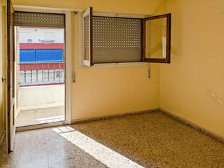 Flat  Calle caleta. Tu oportunidad en la playa de puerto de sagunto por solo 183,000