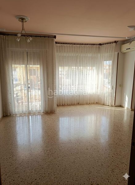 Foto df021fa0-c2bd-47dc-83d3-839195e02d0e. Casa amb aparcament a Almenara