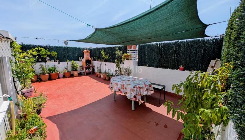 Foto edae75d1-5659-4404-b3e2-67dd60d121b7. Àtic a Centre Santa Coloma de Gramenet