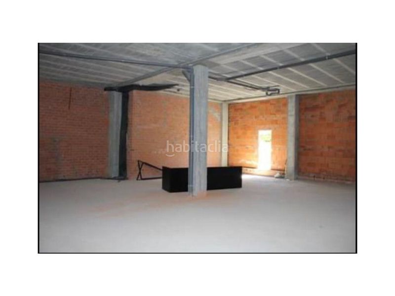 Foto f1aadaff-f527-490e-bd94-16c15dd06c6e. Local comercial en venta local en a estrada en Estrada (A)