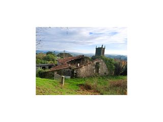 Casa  Poblado barrabaite-lamela. Casa antigua en piedra con potencial en silleda