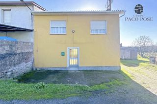 House in Rúa cepido 19. Chalet pareado en lorbe oleiros
