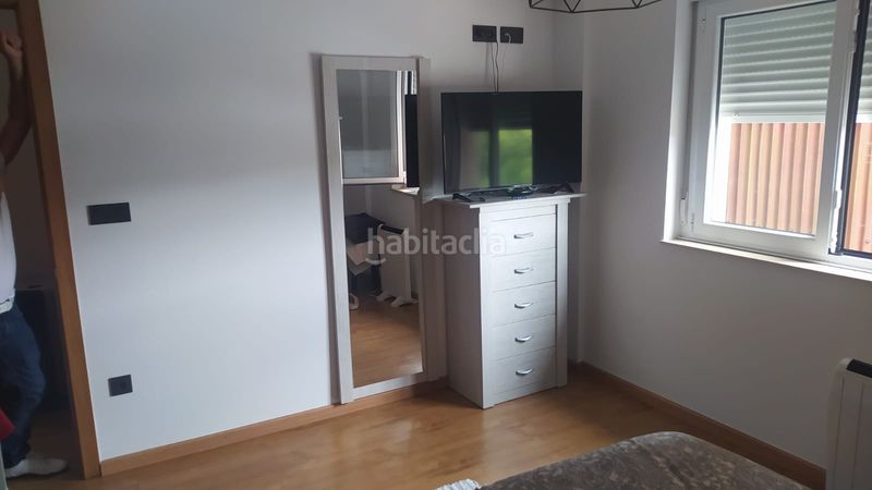 Foto 5d8363dd-9184-4efe-8569-69b5deed5953. Casa a travesía armada 6 a Cee