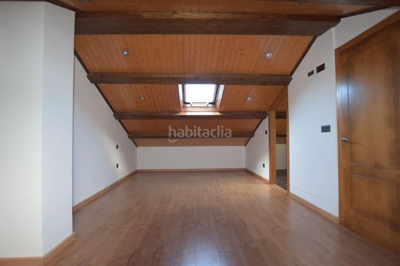 Foto d544f8e0-2b91-4527-b68c-a894d98d6259. Casa a travesía armada 6 a Cee