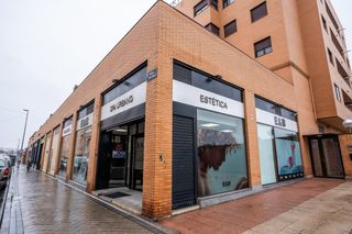 Transfer Business premise in Avenida de europa 112. Traspaso de peluqueria en funcionamiento en valdemoro
