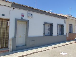 House  Calle taju�a. Inversi�n con rentabilidad inmediata  activo ya alquilado en zon