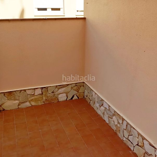 Foto 67c55537-53ea-4650-81fb-c7dd03518d5b. Casa adosada en calle pozo del 5 el chalet que ya no se construye 5 niveles, espacios infinitos y un hogar del que no querrás salir. en Ciempozuelos