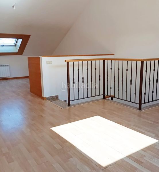 Foto bc5ad80d-d974-45fb-816b-531738a72cf3. Casa adosada en calle pozo del 5 el chalet que ya no se construye 5 niveles, espacios infinitos y un hogar del que no querrás salir. en Ciempozuelos