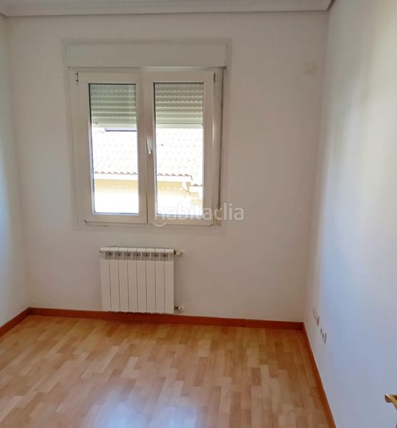 Foto d1145822-7ce8-4f4d-9179-7fe6f3dbcb81. Casa adosada en calle pozo del 5 el chalet que ya no se construye 5 niveles, espacios infinitos y un hogar del que no querrás salir. en Ciempozuelos