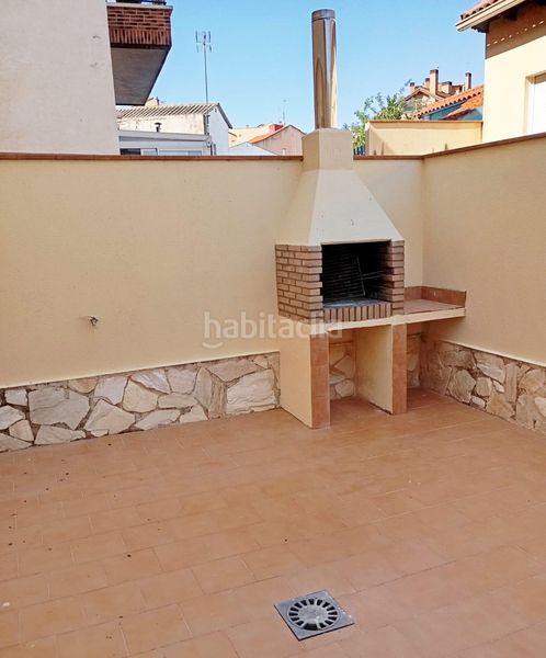 Foto e0d961ba-6da5-4443-8308-506f3eda0d10. Casa adosada en calle pozo del 5 el chalet que ya no se construye 5 niveles, espacios infinitos y un hogar del que no querrás salir. en Ciempozuelos