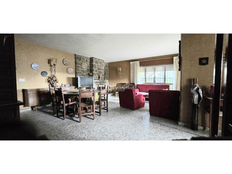 Foto c0ed0030-8a2c-4e68-9cbb-8846813edaf6. Xalet amb aparcament a Guadarrama
