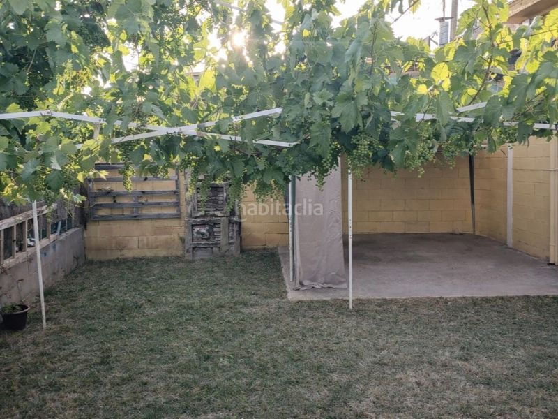 Foto 1fe7ee88-f6b7-4f8b-a983-8c6945cfc630. Casa amb aparcament a Villaquilambre