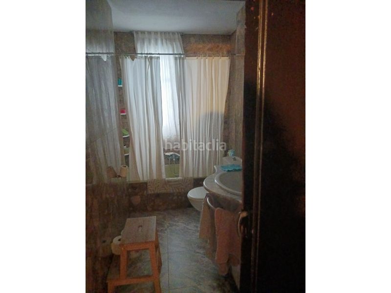 Foto ca1a9ce2-e2c7-4326-9bff-d9efffe45989. Casa amb aparcament a Villaquilambre
