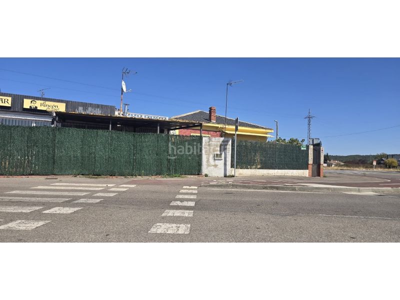 Foto f4c17716-23ae-4ee9-9355-cb153e897e7d. Casa amb aparcament a Villaquilambre