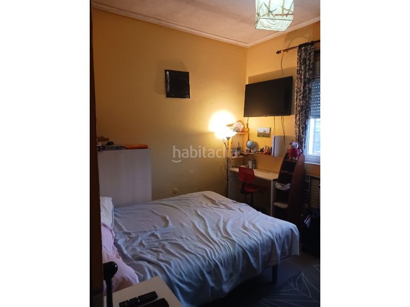 Foto 42f2ad36-e3fb-4a96-aa92-a269e283e067. Casa amb aparcament a Villaquilambre