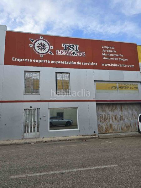 Foto e16bdfde-36a4-4ab6-b90e-18ab521d0bab. Affitto capannone industriale in calle jubilo c4 in Murcia
