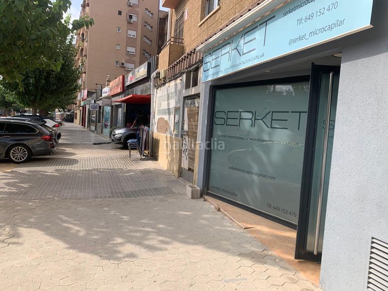 Foto 311e5750-0639-4278-85b9-1bfe35b6390d. Alquiler local comercial en calle emigrante 3 ?? local comercial reformado en San Antón | 60 m² | 3 despachos | listo para entrar en Murcia