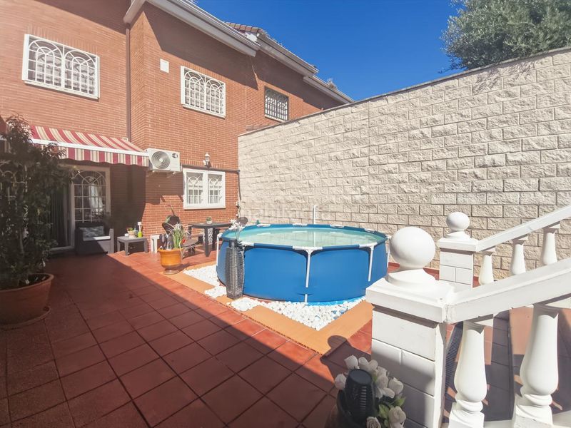 Foto 30459cf2-5343-4536-b10c-d7a895e224c0. Casa adossada amb calefacció aparcament piscina a Rivas - Vaciamadrid