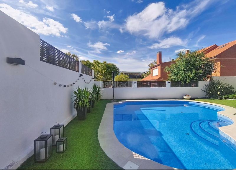 Foto 47dab032-7482-4374-b0db-0d6b45f4fd40. Casa aparellada amb calefacció piscina a Urbanizaciones Rivas - Vaciamadrid