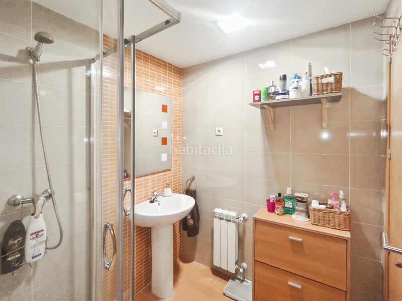 Foto b58d5fb3-57eb-4d4f-86cd-05d162a8be0a. Pis amb calefacció aparcament piscina a Urbanizaciones Rivas - Vaciamadrid
