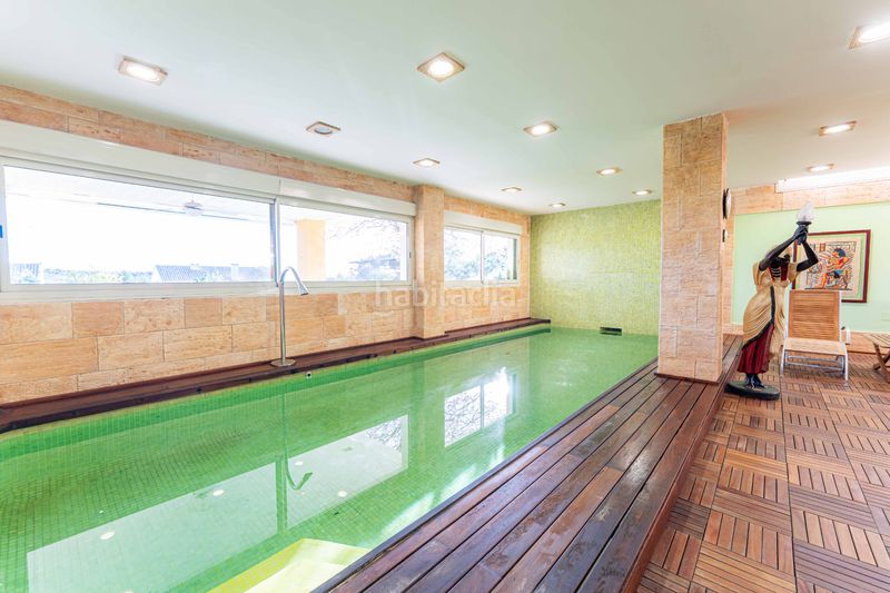 Foto 3ece7990-e237-4d21-a86d-ce77aff70bbe. Casa amb xemeneia calefacció aparcament piscina a Arroyomolinos