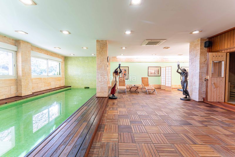 Foto b90b2d9d-fee7-483e-9c1c-05c4baba796e. Casa amb xemeneia calefacció aparcament piscina a Arroyomolinos