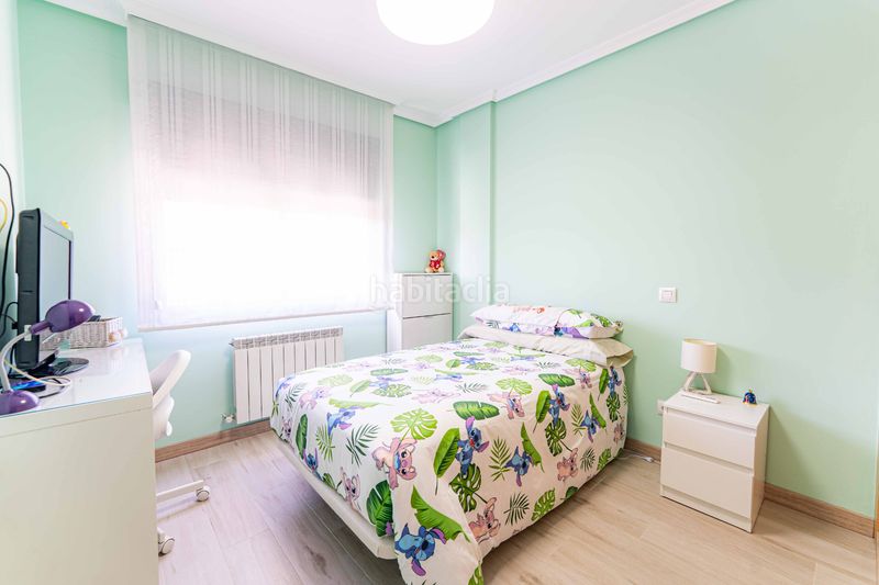 Foto a07e133d-2849-469b-9526-1c846fa4d094. Casa aparellada amb xemeneia calefacció piscina a Arroyomolinos