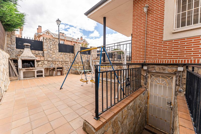Foto 30effa27-91a7-4a2b-b748-0c8f50672476. Casa pareada en La Cárcaba-El Encinar-Montemolinos Arroyomolinos