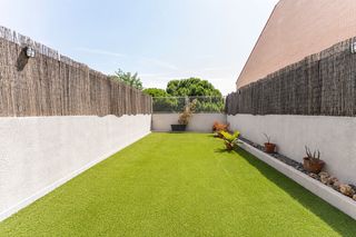 Appartamento  Calle del potro. Espectacular piso duplex con jardin en arroyomolimos