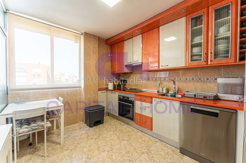 Foto a6ab90a2-cb7e-4d66-9ac0-5a86be6ddc7d. Pis amb calefacció a Humanes de Madrid