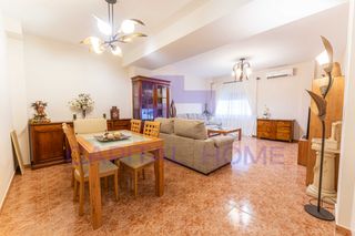 Etagenwohnung  Calle de cantabria 8. Piso en venta en calle de cantabria, 8