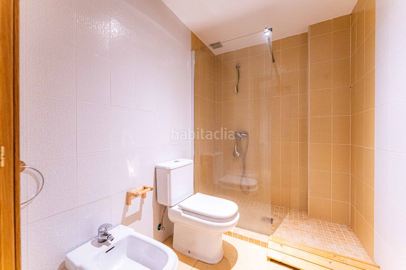 Foto 3f3b2037-d985-44d8-b99d-09236fe7f46b. Casa adossada amb calefacció a Urbanización El Mediterráneo Arroyomolinos