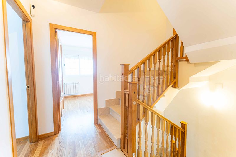 Foto 5306e64f-9bfd-4ecf-8efd-a4226ca8374b. Casa adossada amb calefacció a Urbanización El Mediterráneo Arroyomolinos