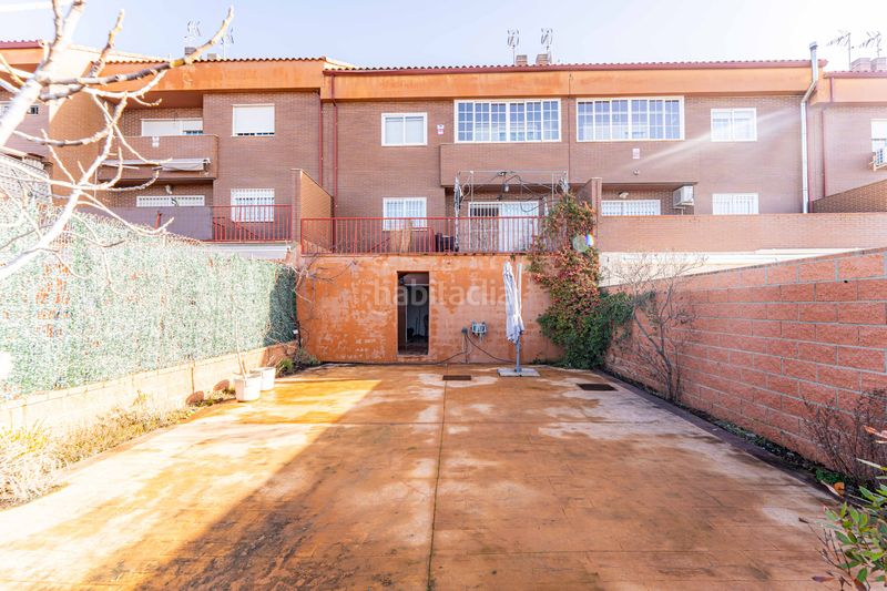 Foto 798ab754-a027-460c-b120-0c0190ed2022. Casa adossada amb calefacció a Urbanización El Mediterráneo Arroyomolinos